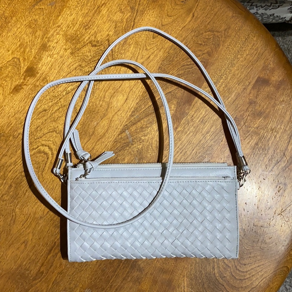Perfect vacation clutch!